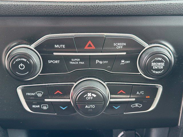 Used 2019 Dodge Charger SXT w/ Cold Weather Package AWD/4WD image 36