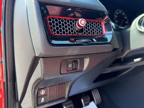 Used 2022 Honda Civic Si image 13