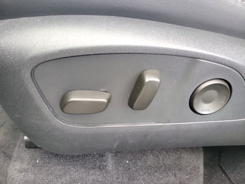Used 2025 Buick Enclave Sport Touring FWD image 35