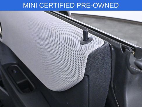 Used 2025 MINI Cooper S FWD image 33