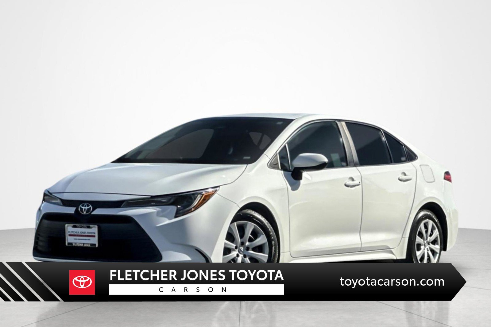 Certified 2024 Toyota Corolla LE FWD image 1