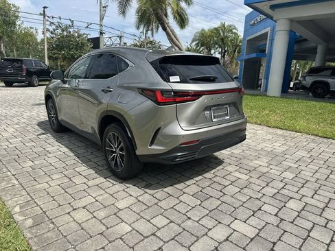 Used 2024 Lexus NX 250 FWD image 33