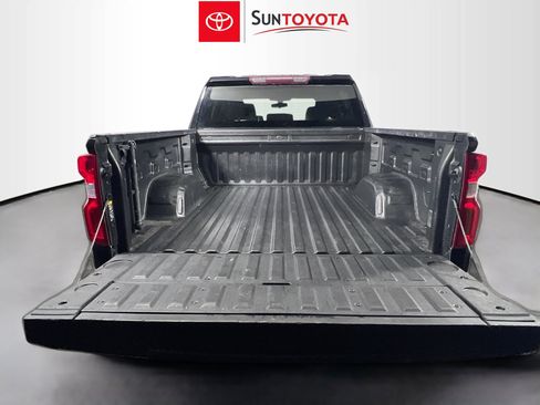 Used 2022 Chevrolet Silverado 1500 Custom RWD image 33