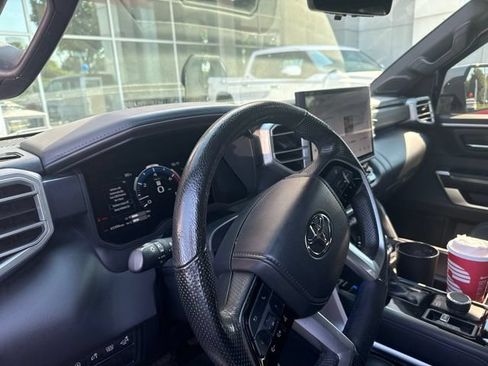 Used 2023 Toyota Tundra Platinum AWD/4WD image 4