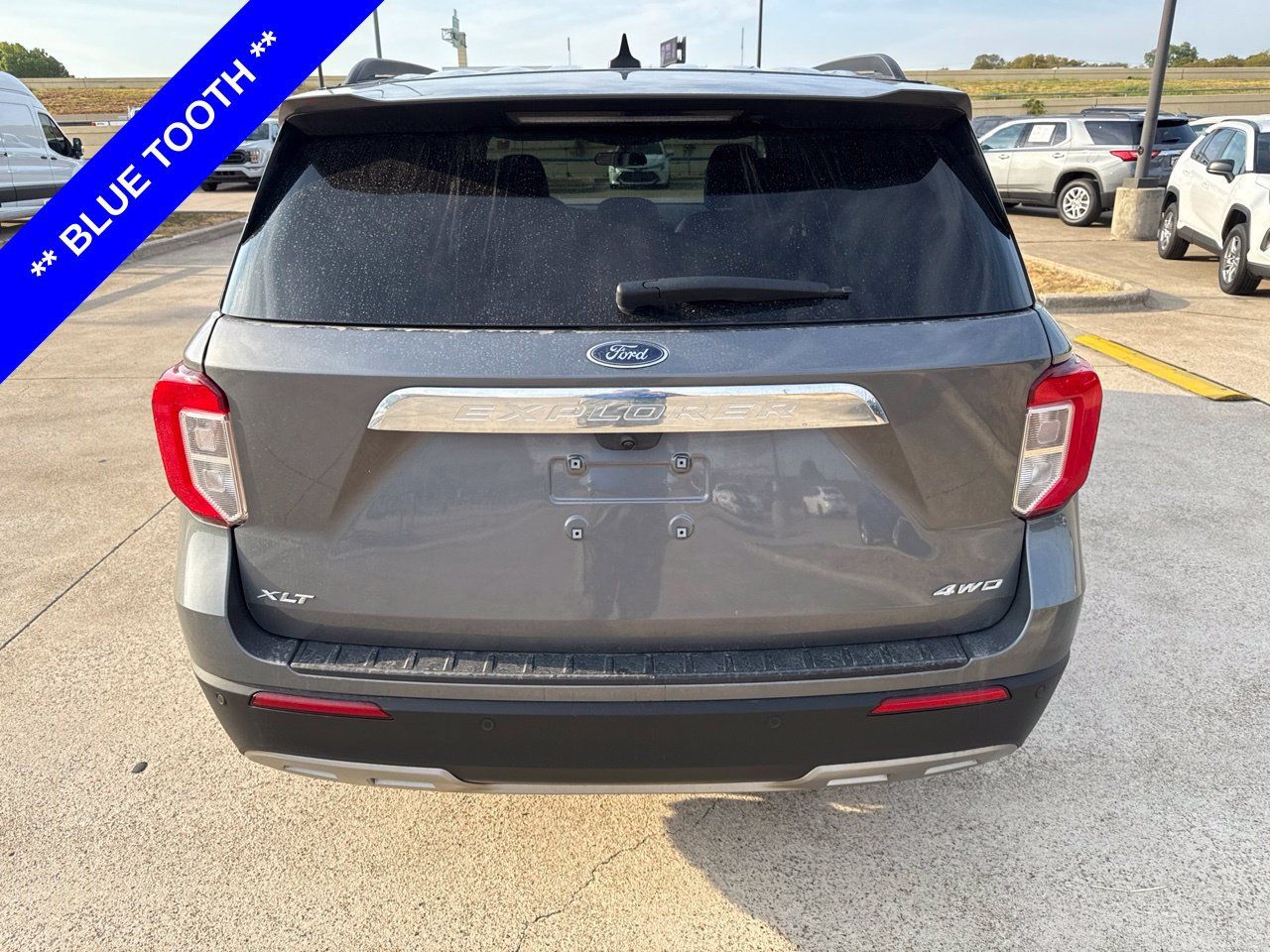 Used 2023 Ford Explorer XLT w/ Equipment Group 202A AWD/4WD image 10