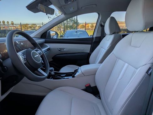 New 2026 Hyundai Tucson SEL image 16