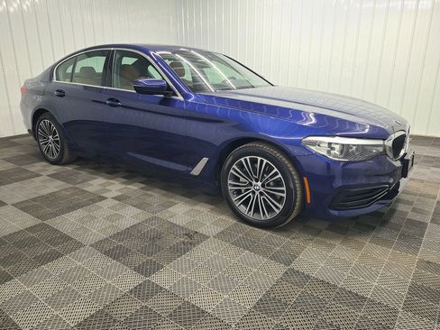 Used 2019 BMW 530i xDrive 530i xDrive Sedan 4D w/ Convenience Package image 1