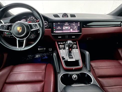Used 2022 Porsche Cayenne S AWD/4WD image 19
