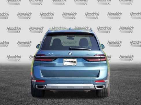 Used 2024 BMW X7 xDrive40i AWD/4WD image 7