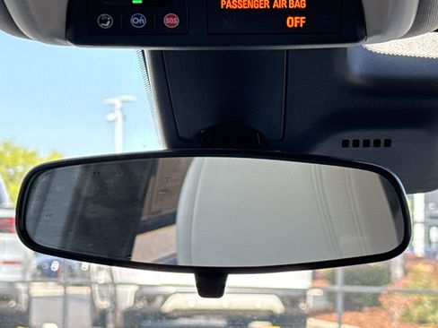 Used 2024 Buick Encore GX Preferred image 26