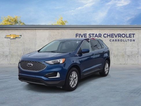 Used 2024 Ford Edge SEL image 3