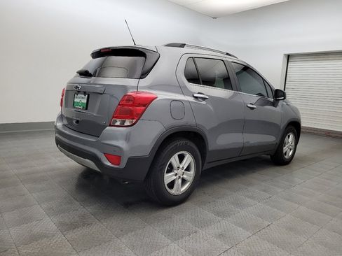 Used 2020 Chevrolet Trax LT w/ Driver Confidence Package image 9