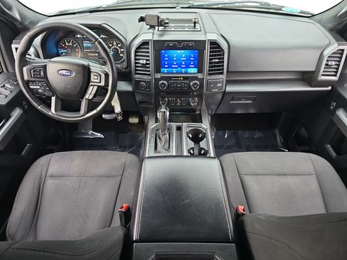 Used 2018 Ford F150 XLT w/ Equipment Group 302A Luxury image 9