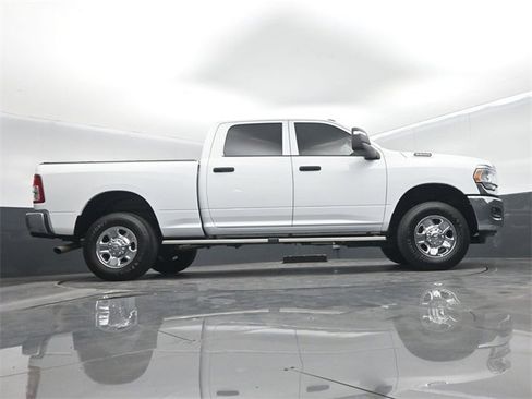 Used 2023 RAM 3500 Tradesman w/ Chrome Appearance Group image 53