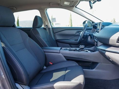 New 2026 Nissan Rogue S image 17