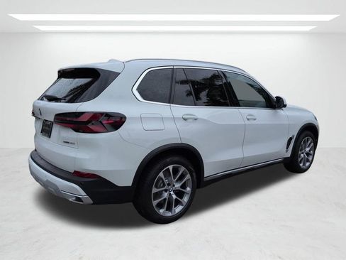New 2026 BMW X5 sDrive40i w/ Parking Assistance Package RWD image 4