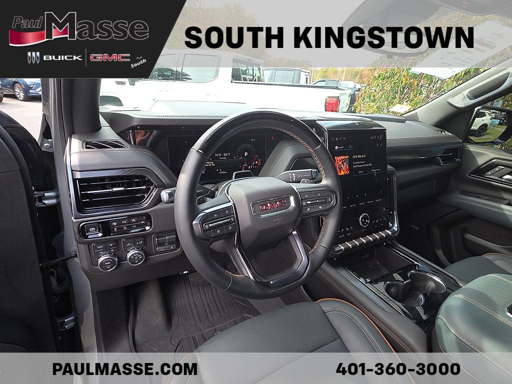 Used 2025 GMC Yukon AT4 AWD/4WD image 10