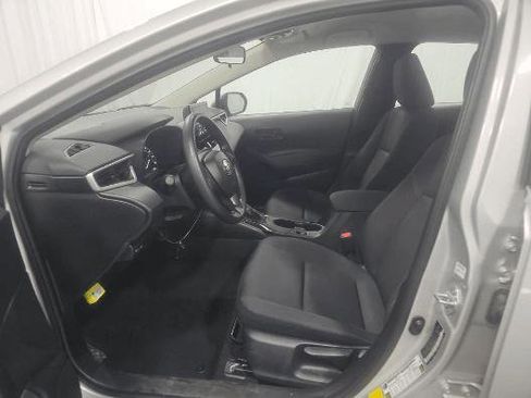 Used 2024 Toyota Corolla LE image 23