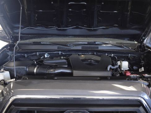 Used 2020 Toyota Tacoma SR5 image 62