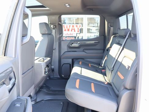 New 2026 GMC Sierra 1500 AT4 w/ Technology Package image 29
