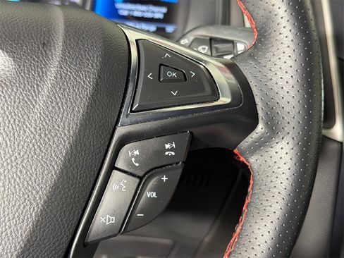 Used 2024 Ford Edge ST-Line image 26