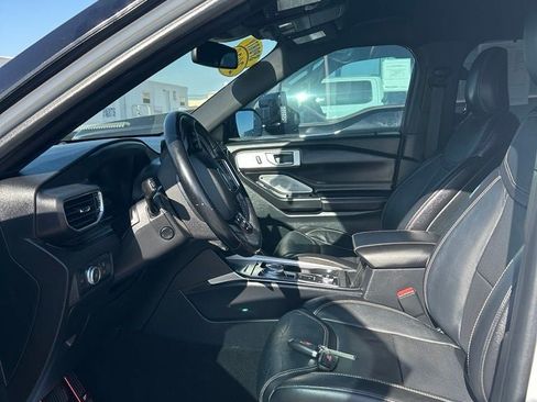 Used 2020 Ford Explorer ST w/ Premium Technology Package AWD/4WD image 6