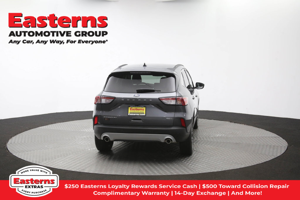 Used 2021 Ford Escape Titanium AWD/4WD image 40