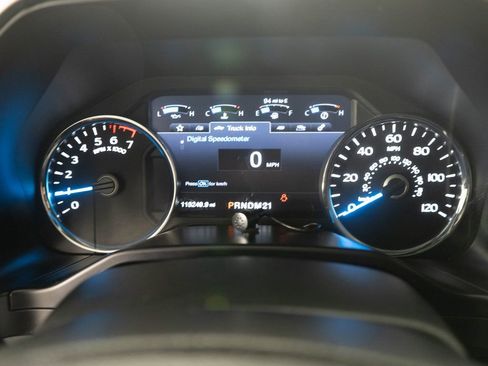 Used 2017 Ford F150 Lariat image 18