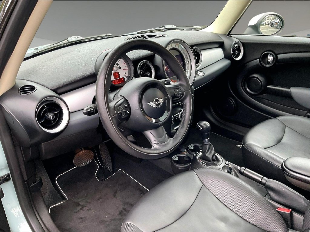 Used 2012 MINI Cooper Hardtop FWD image 8