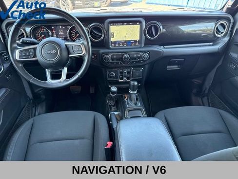 Used 2021 Jeep Wrangler Unlimited Sahara AWD/4WD image 5