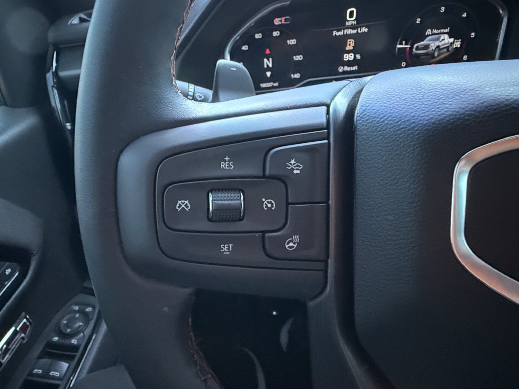 Used 2025 GMC Sierra 1500 AT4 w/ AT4 Premium Package AWD/4WD image 37