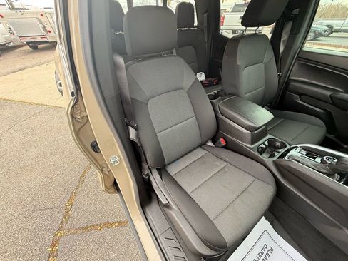 Used 2024 Chevrolet Colorado Trail Boss w/ Technology Package image 20