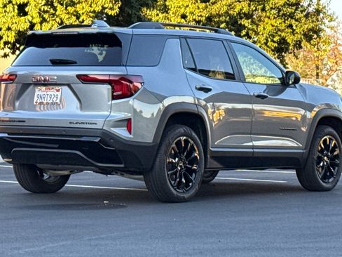 Used 2026 GMC Terrain Elevation w/ Black Edition image 4