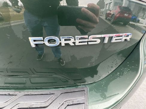 Used 2023 Subaru Forester Limited image 33