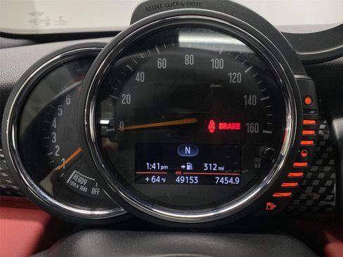 Used 2017 MINI Cooper S image 14