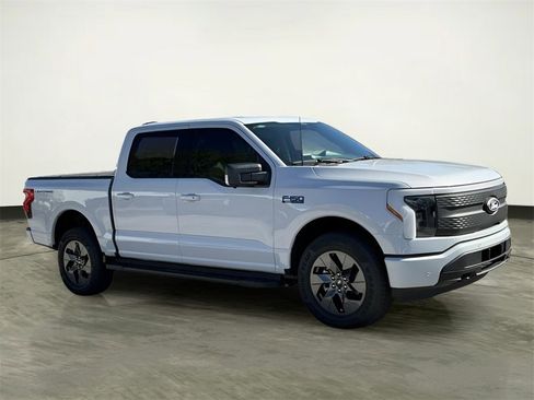 New 2025 Ford F150 Lightning Flash image 14