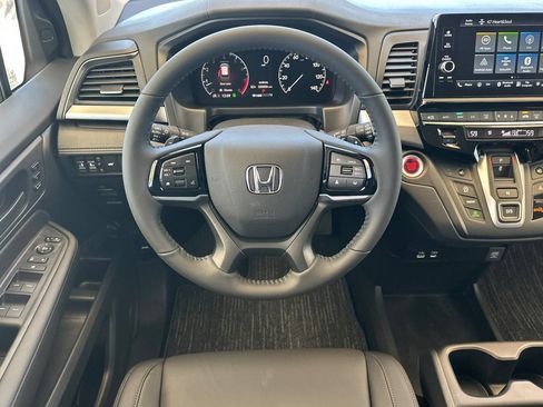 New 2026 Honda Odyssey EX-L image 15