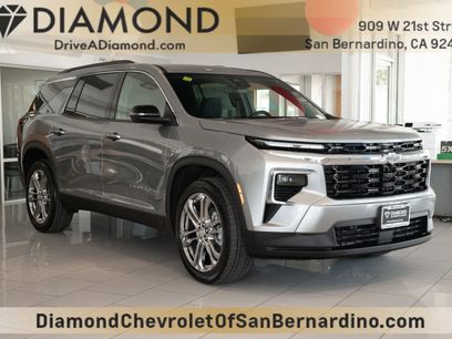 New 2025 Chevrolet Traverse LT w/ LPO, Floor Liner Package