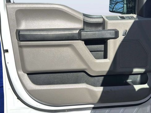 Used 2018 Ford F150 XL w/ XL Power Equipment Group RWD image 12