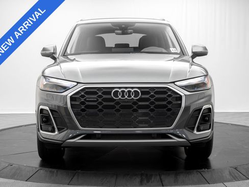 Used 2023 Audi Q5 2.0T Prestige AWD/4WD image 2