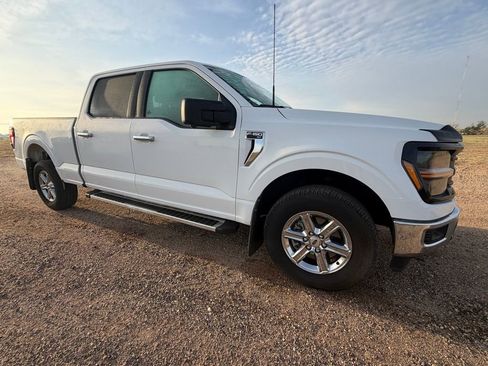 Used 2024 Ford F150 XLT w/ FX4 Off-Road Package image 14