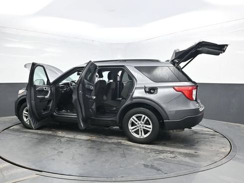 Used 2021 Ford Explorer XLT AWD/4WD image 57