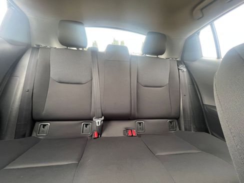 Used 2025 Toyota Prius LE image 38