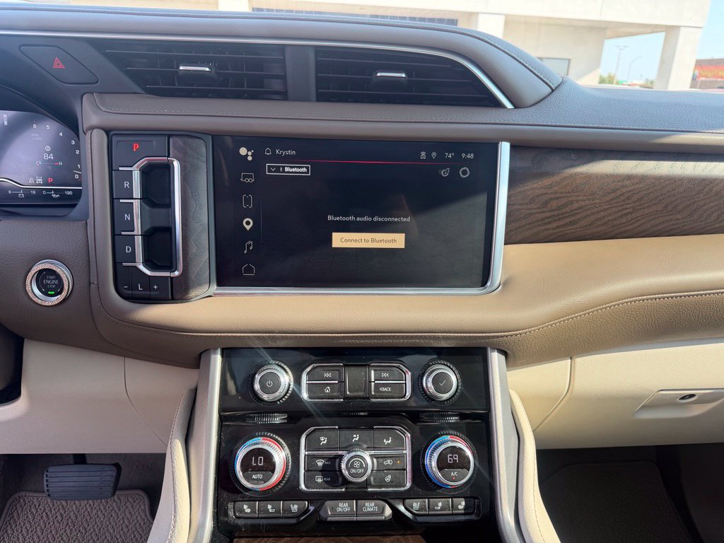 Used 2024 GMC Yukon Denali w/ Denali Reserve Package AWD/4WD image 38