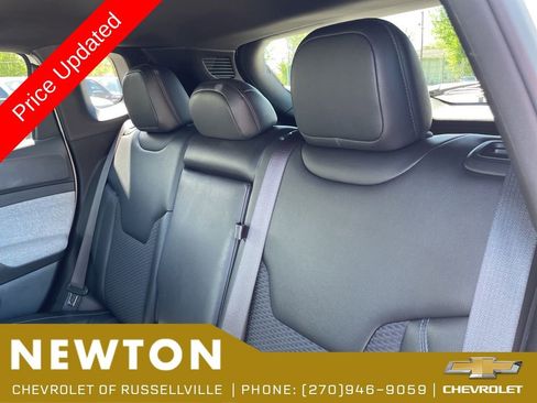 Used 2025 Jeep Compass Latitude AWD/4WD image 40