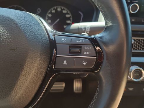 Used 2023 Honda Civic Sport image 24