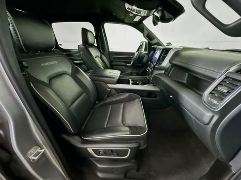 Used 2024 RAM 1500 Laramie image 27