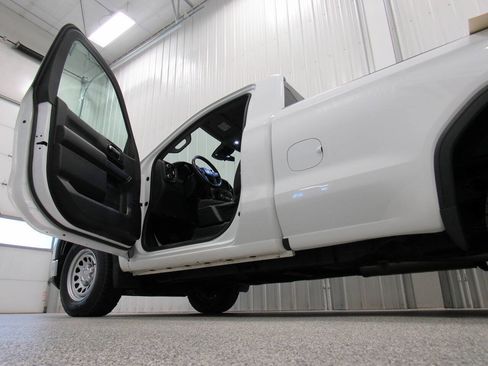 Used 2022 GMC Sierra 1500 Pro w/ Pro Value Package AWD/4WD image 16