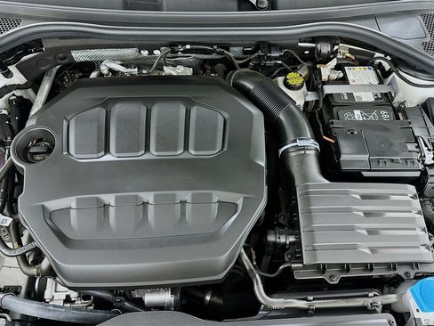 Used 2025 Audi A3 2.0T Premium w/ Convenience Package image 31