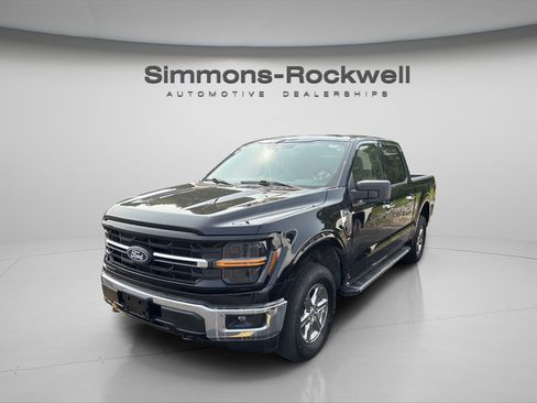 Used 2024 Ford F150 XLT image 1